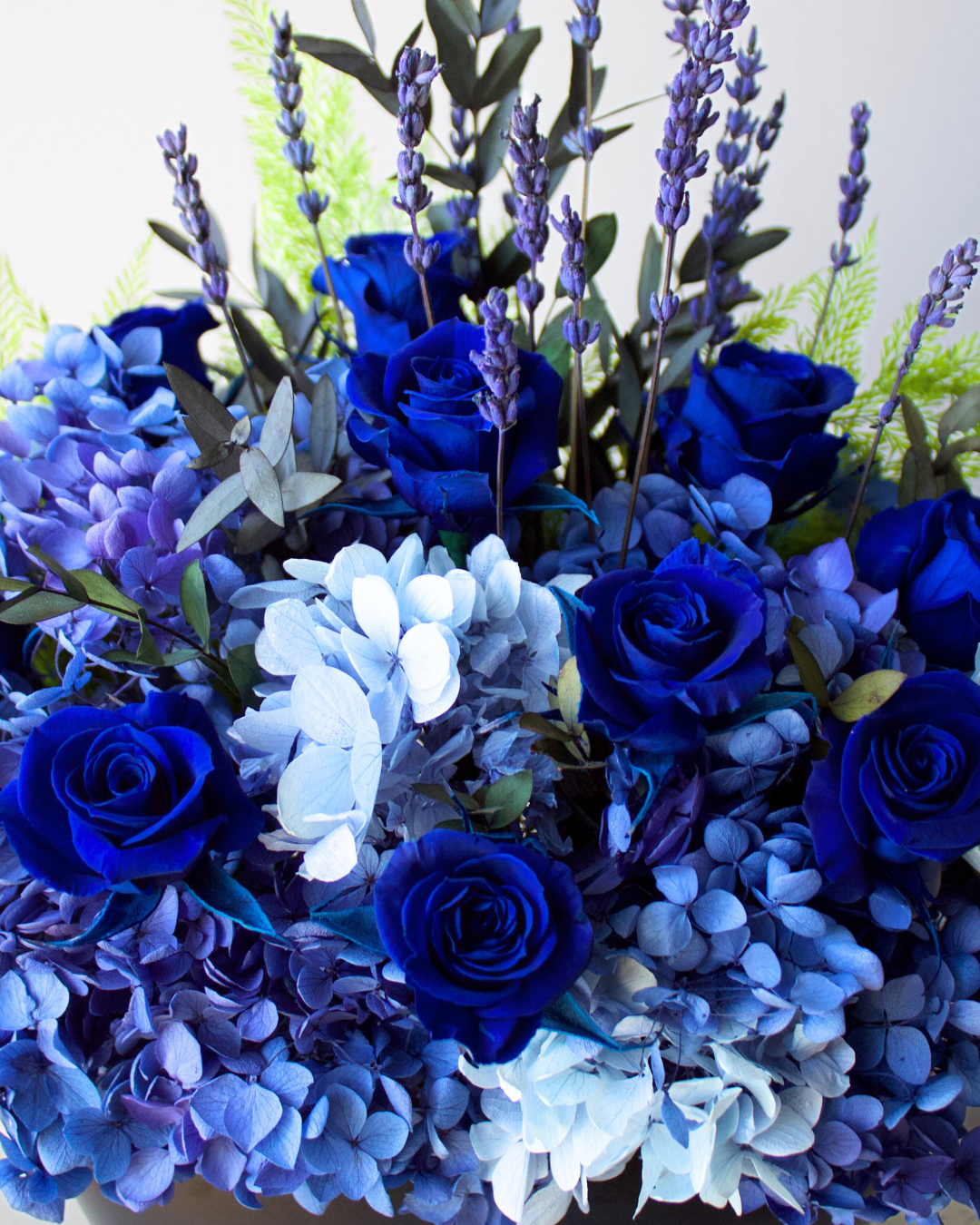 The Zafiro by Eos Blooms—preserved blue roses, hydrangeas & lavender for luxury decor.