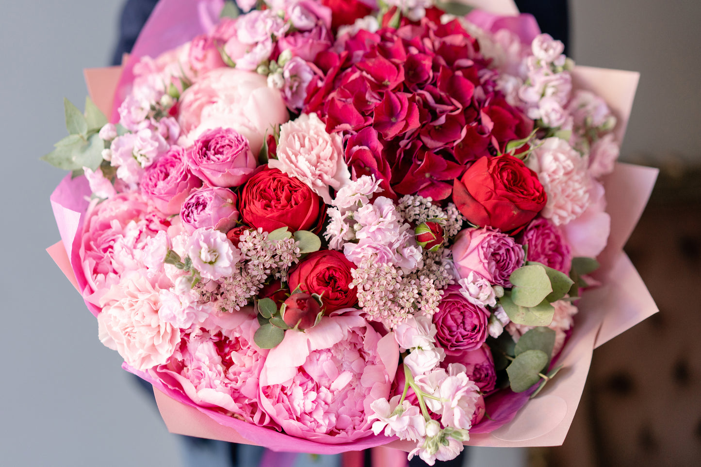 X-Large Luxury Florals | Hotel Guest Offering