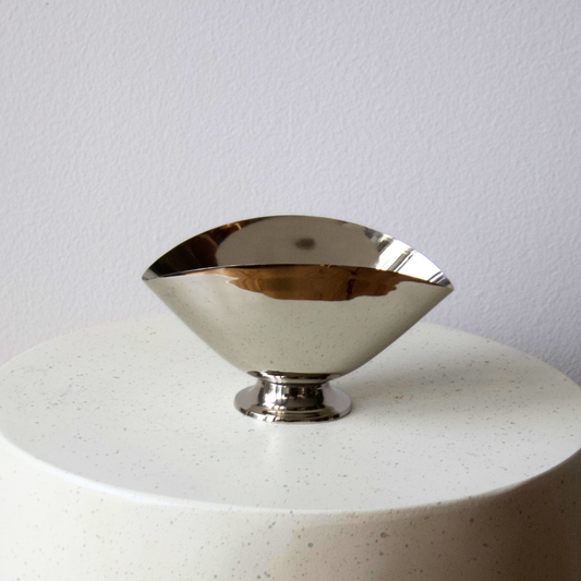 Eos Blooms Silver Dumpling Vase with a wide rim on a speckled white surface.