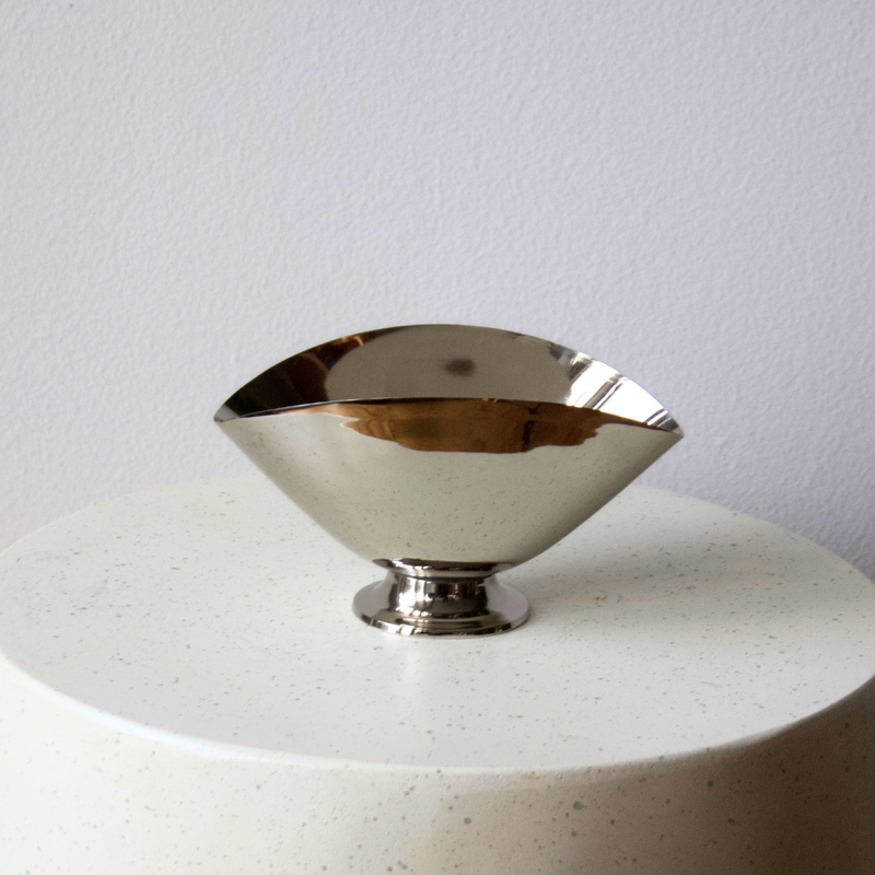 Eos Blooms Silver Dumpling Vase with a wide rim on a speckled white surface.