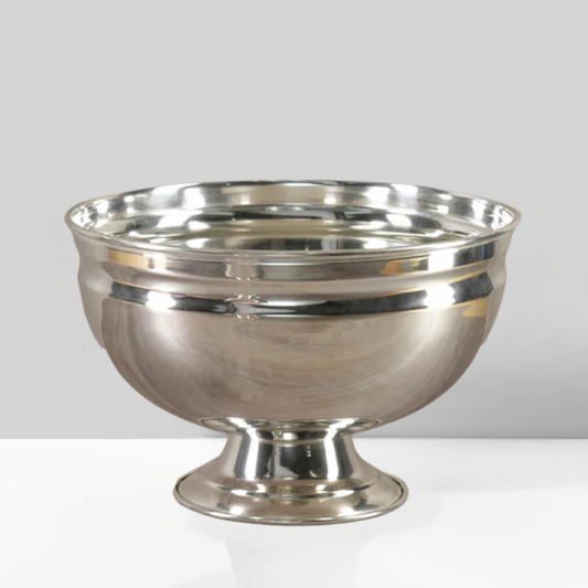 Eos Blooms Silver Pedestal (Medium): a shiny, silver-plated bowl for your table centrepiece.